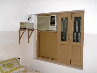 Bharti Guest House Матхура Экстерьер фото